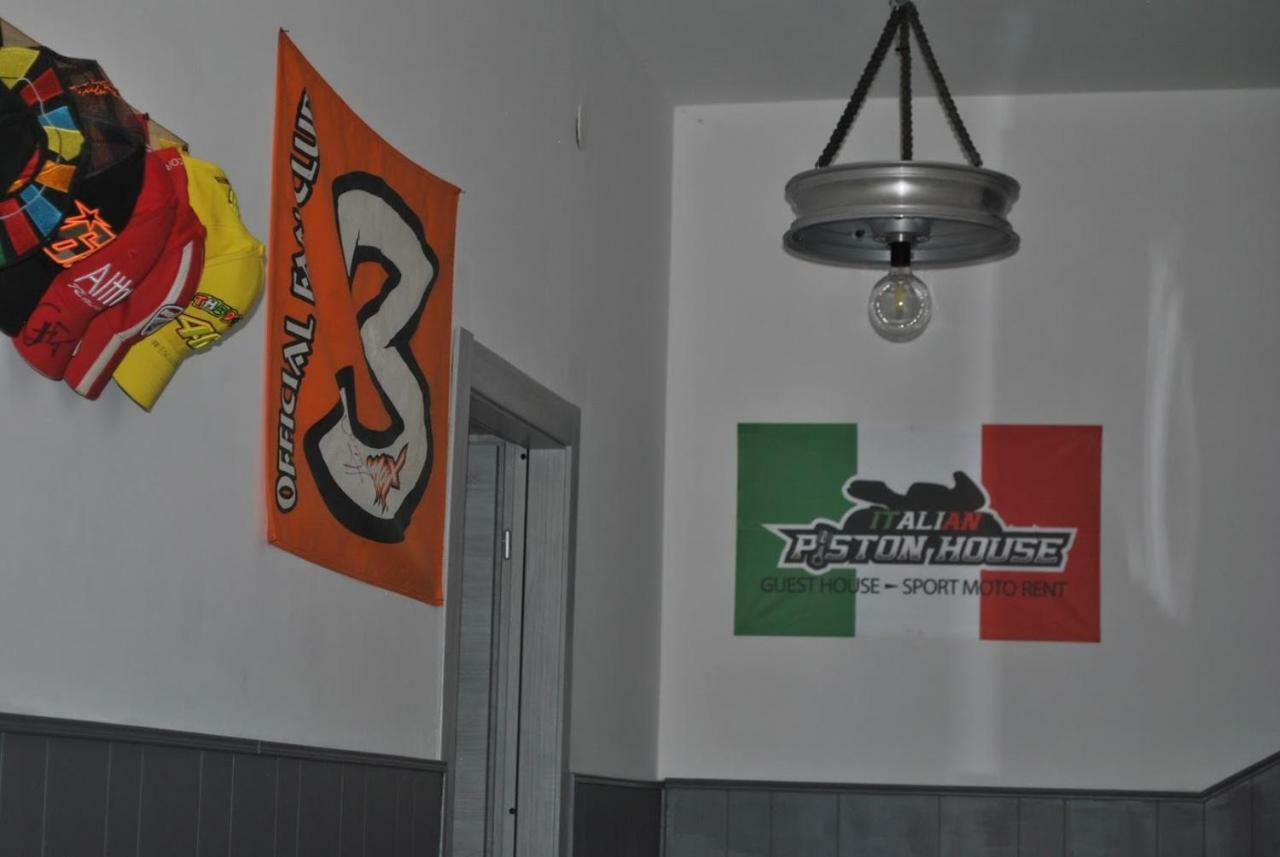 밀레시모 Italian Piston House Sport Moto Rent B&B 외부 사진