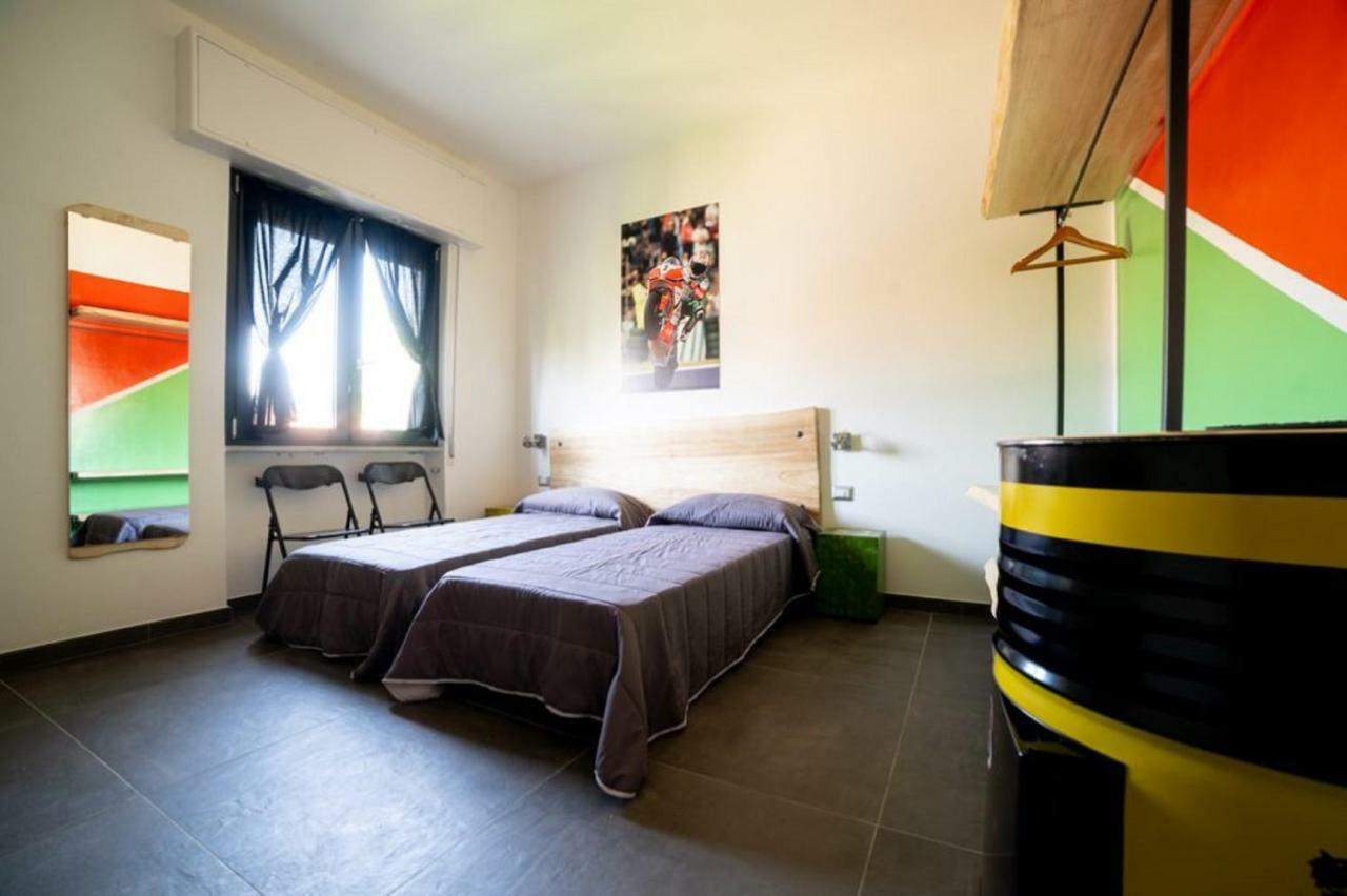밀레시모 Italian Piston House Sport Moto Rent B&B 외부 사진